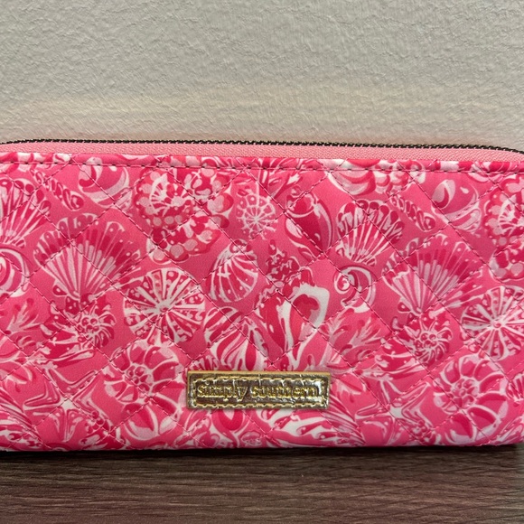 Simply Southern Seashell Starfish Pink and White Quilted Wallet Wristlet - Picture 3 of 9